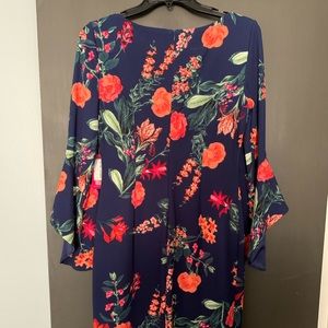 Vince Camuto Women's Bell Sleeve Dress